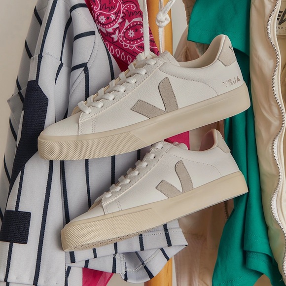 Veja Cream and White Sneakers Minimalist Design - Picture 1 of 7